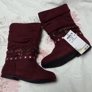NWT Girl's burgundy Toddler boots size 8